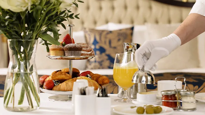 Room service - soluția ideală pe timp de pandemie
