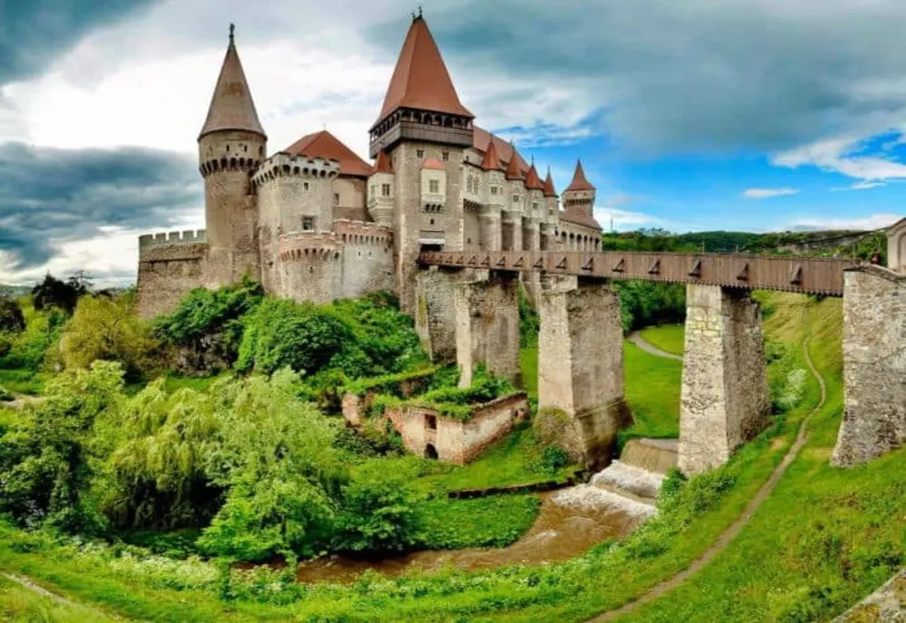 Castelul Corvinilor, preferatul lui The Kinder Knight pe Youtube