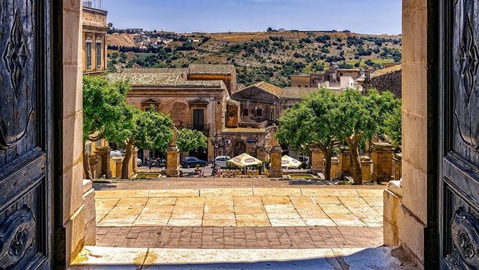 Etna - bijuteria Siciliei