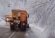 Zeci de drumuri, blocate din cauza viscolului. A fost emis cod galben, drumarii intervin de urgență - VIDEO